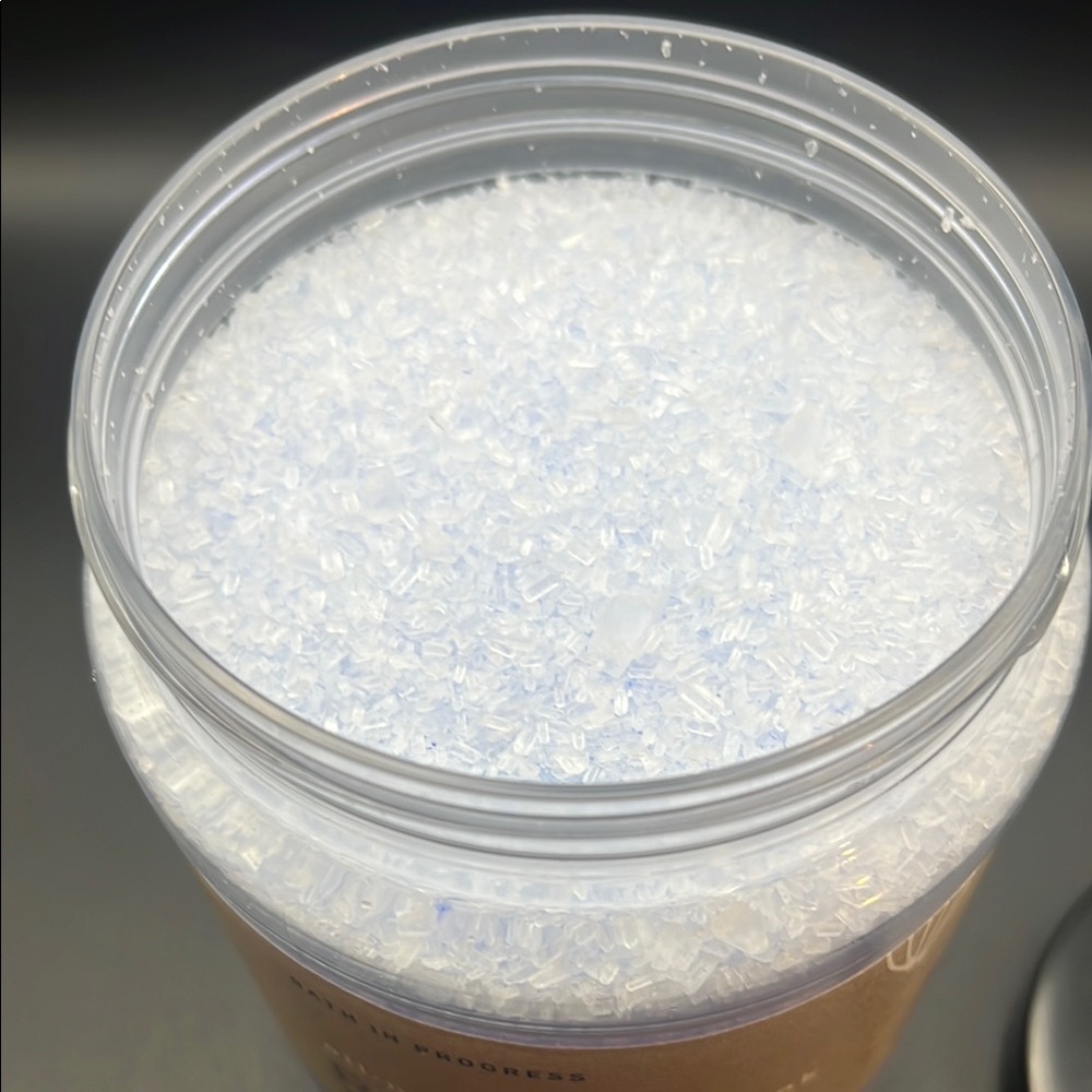 Relaxing Bath Salts - Lavender Orange - Picture 2 of 3